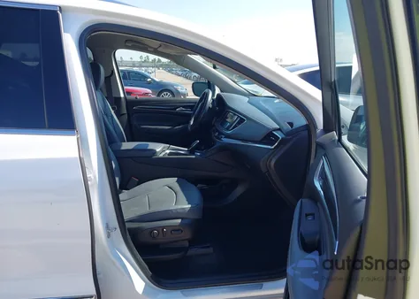 2021 Buick Enclave Fwd Essence z USA, uszkodzony, nr VIN 5GAERBKW9MJ234678